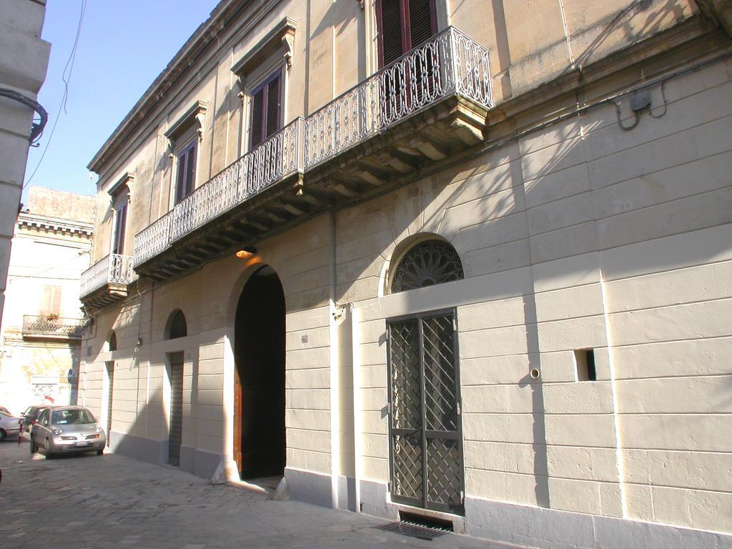 Antico Belvedere B&B Lecce Exteriör bild