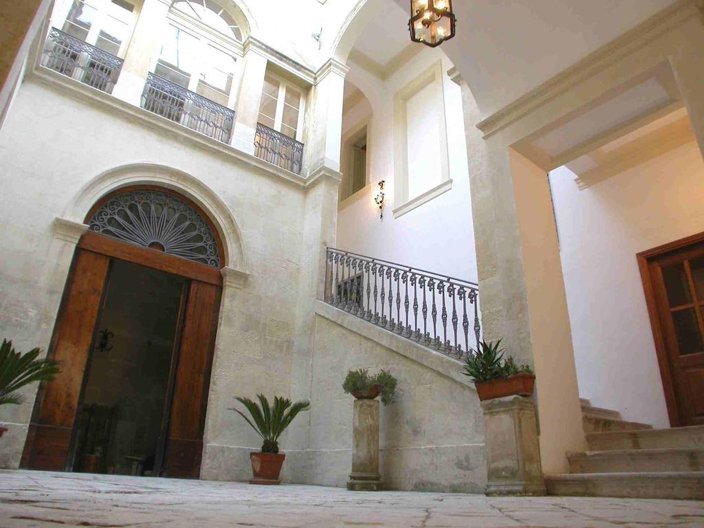 Antico Belvedere B&B Lecce Exteriör bild